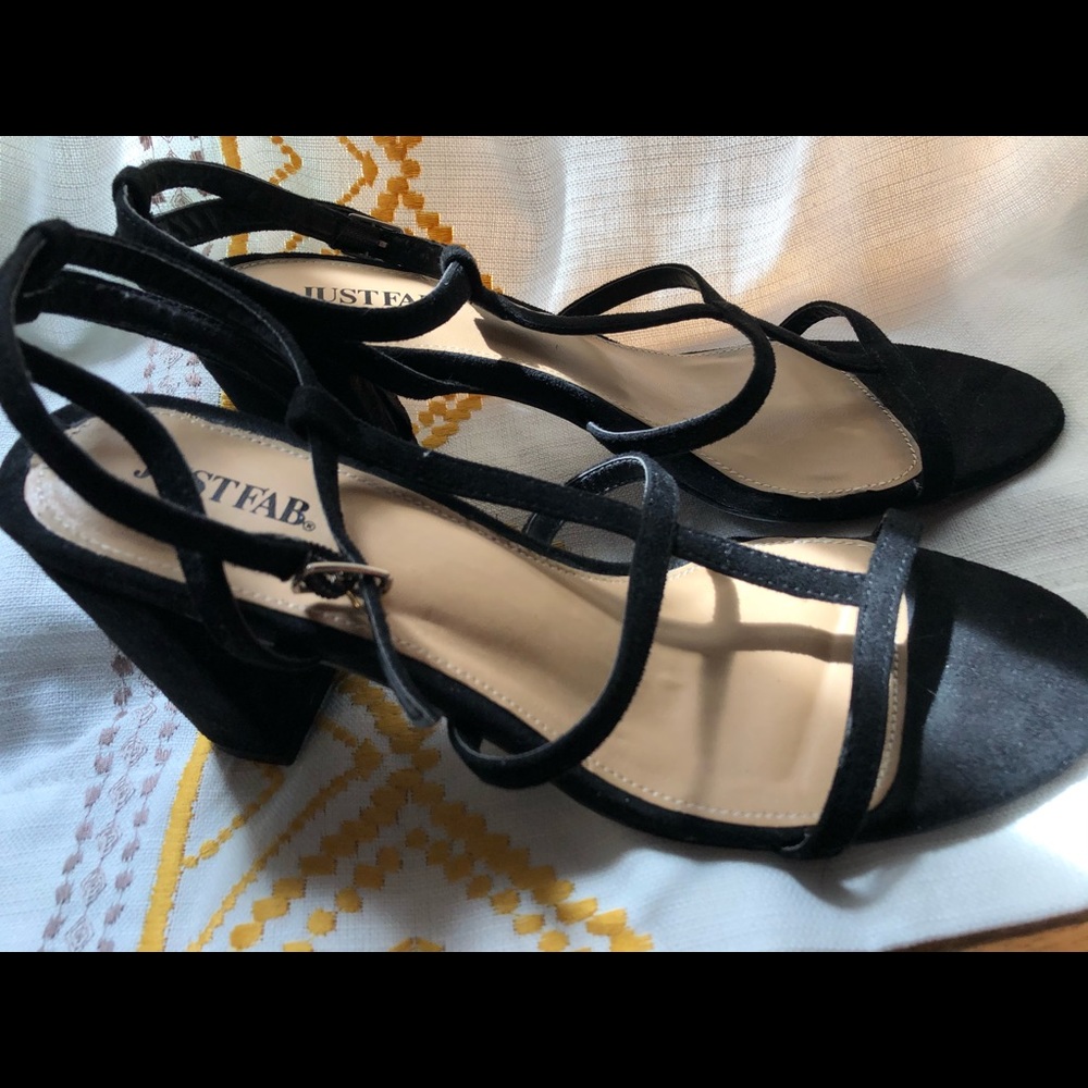 Short Black heels